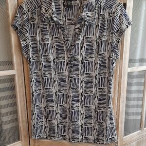 Alfani Black, Blue and White Patterned Button Down Shirt Size PXL